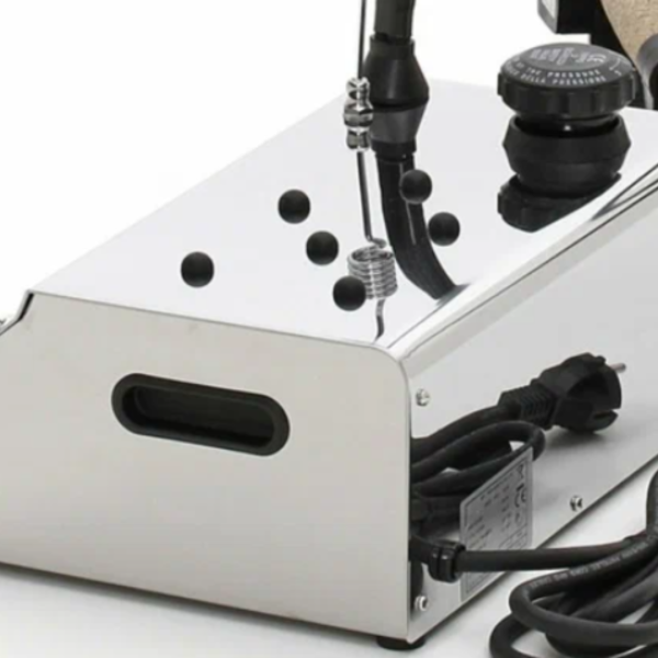 Профессиональная паровая гладильная машина Lelit PS326 (2,5 л) в интернет-магазине Hobbyshop.by по разумной цене