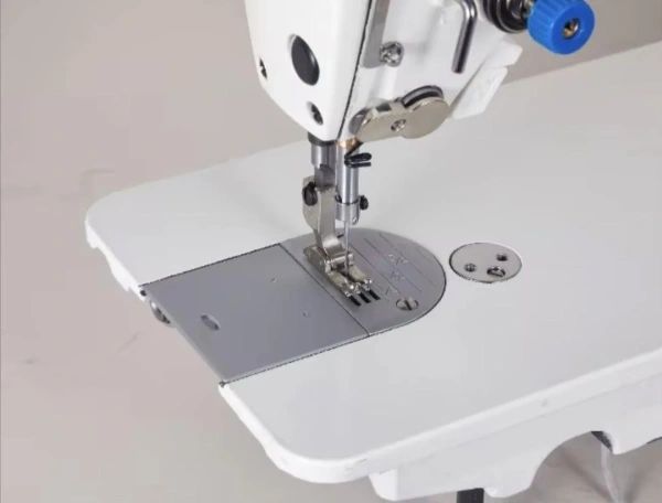 JUKKY 9806-D4 Промышленная автоматическая швейная машина (со столом) в интернет-магазине Hobbyshop.by по разумной цене