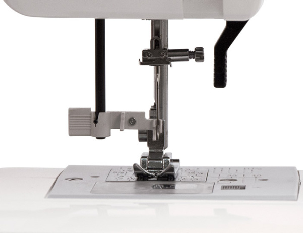 Швейная машина Janome 5117 в интернет-магазине Hobbyshop.by по разумной цене